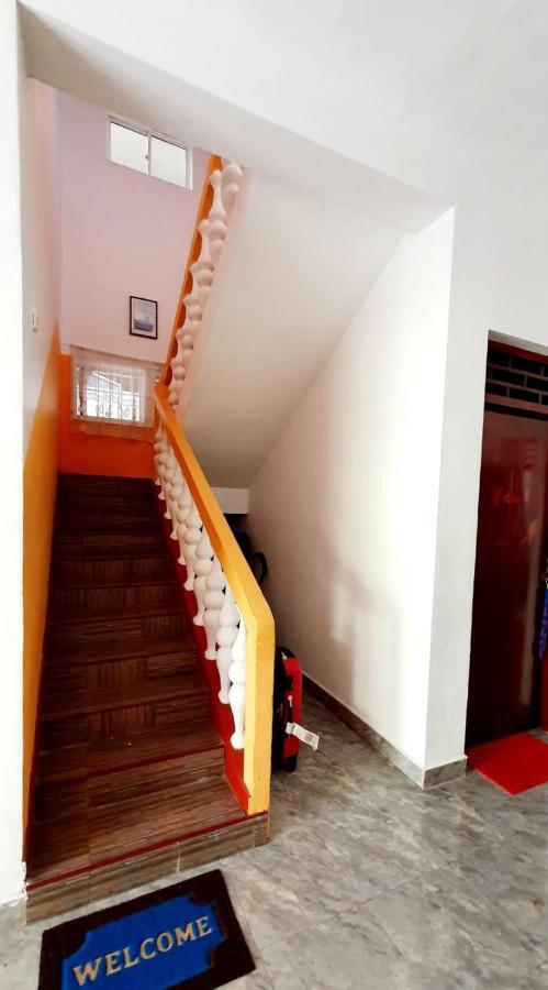 Guesthouse Kind And Love Hikkaduwa Ngoại thất bức ảnh