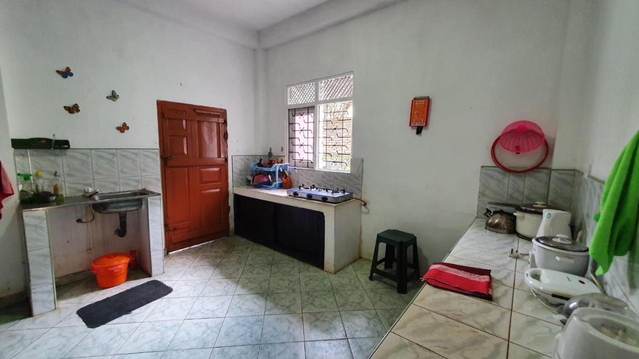 Guesthouse Kind And Love Hikkaduwa Ngoại thất bức ảnh