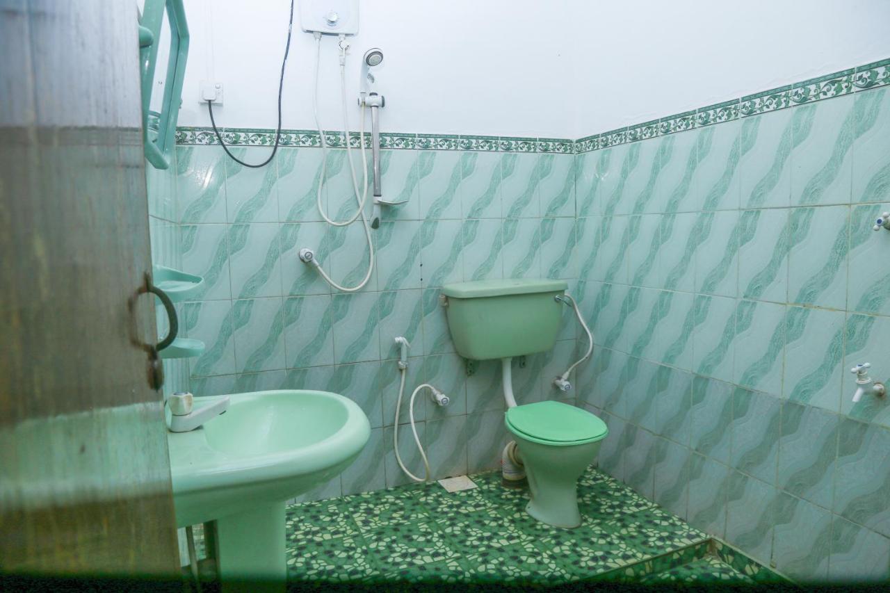 Guesthouse Kind And Love Hikkaduwa Ngoại thất bức ảnh